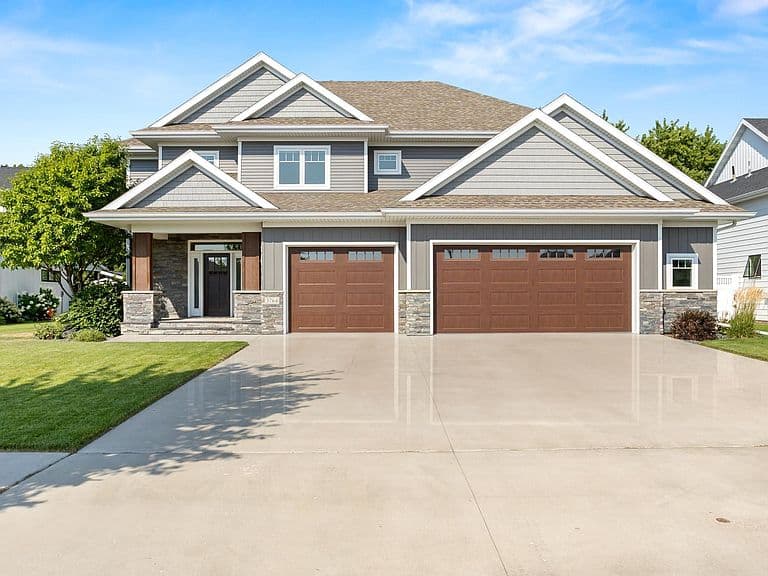 3764 Aspyn Ln N photo 1