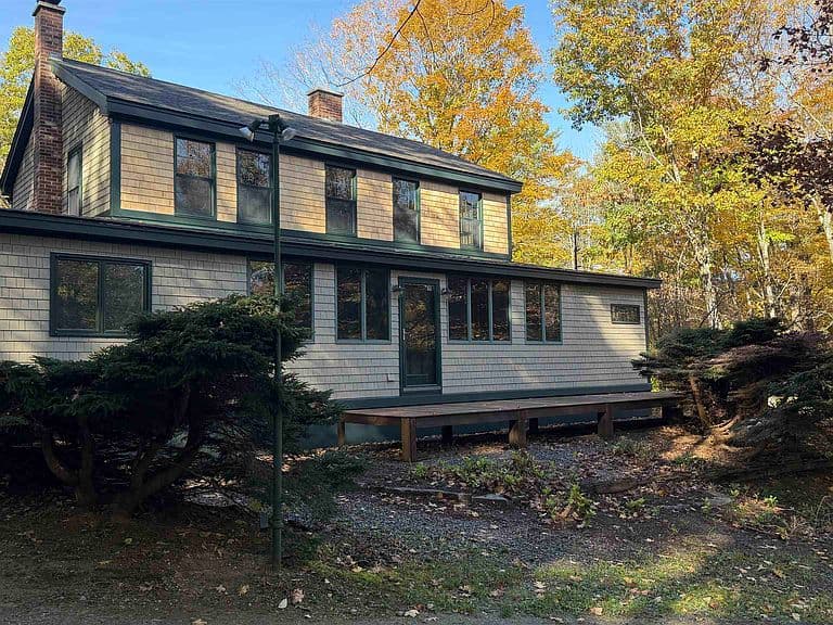 889 Jaffrey Road photo 3