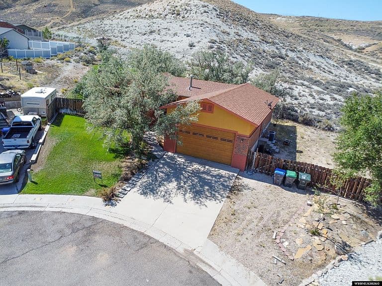 555 Waggener Cir photo 5