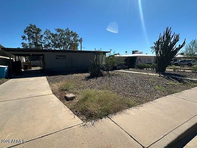 9443 N 4TH Avenue photo 4