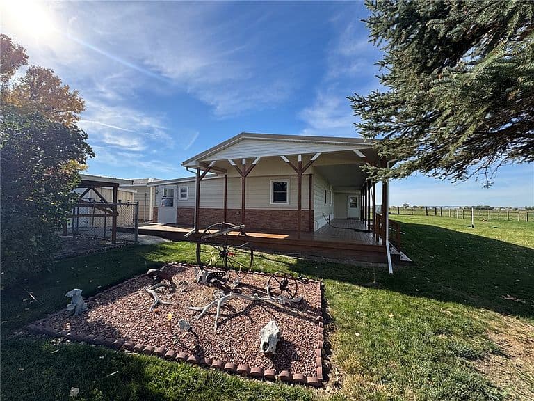 2296 Road 28 photo 2