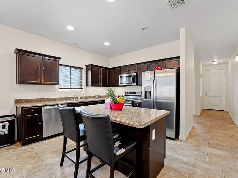 23844 W PARKWAY Drive photo 4
