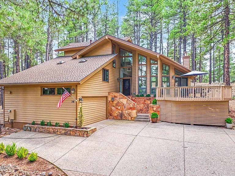 5797 GRIFFITHS Spring photo 2