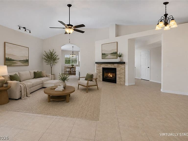 3828 Gramercy Ave photo 4
