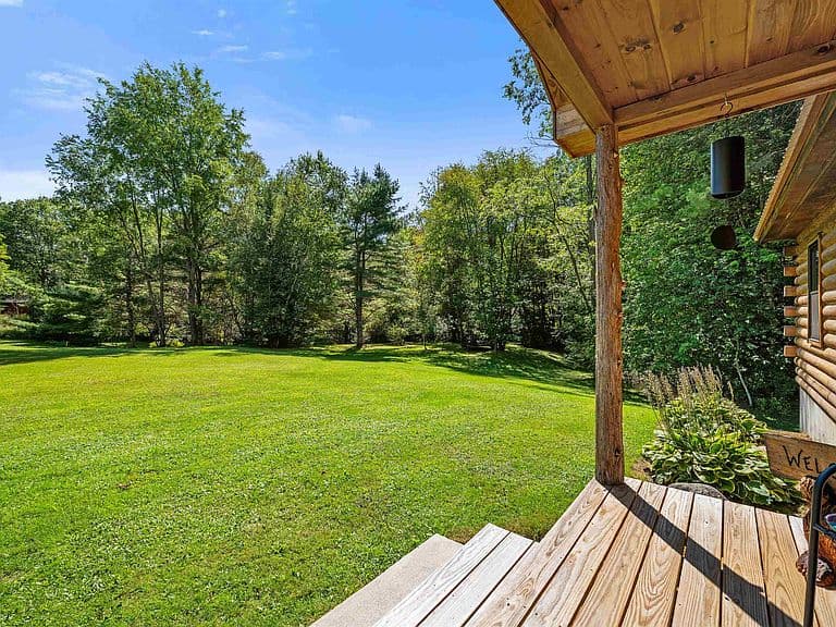 162 South Lunenburg Road photo 4