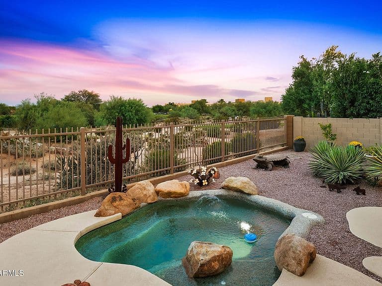 22215 N 51ST Street photo 5