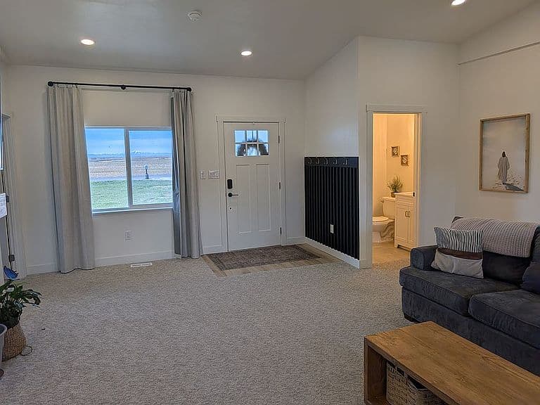 2177 Burton Canyon Rd photo 4