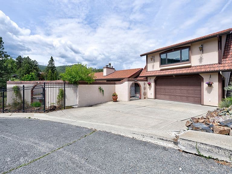 1644 Gold Rush Ave photo 3