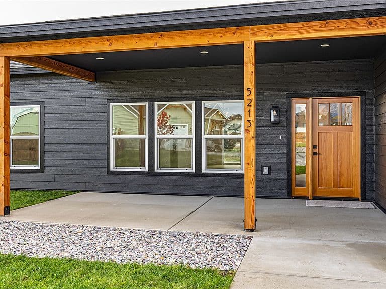 5213 Bronco Ct photo 2