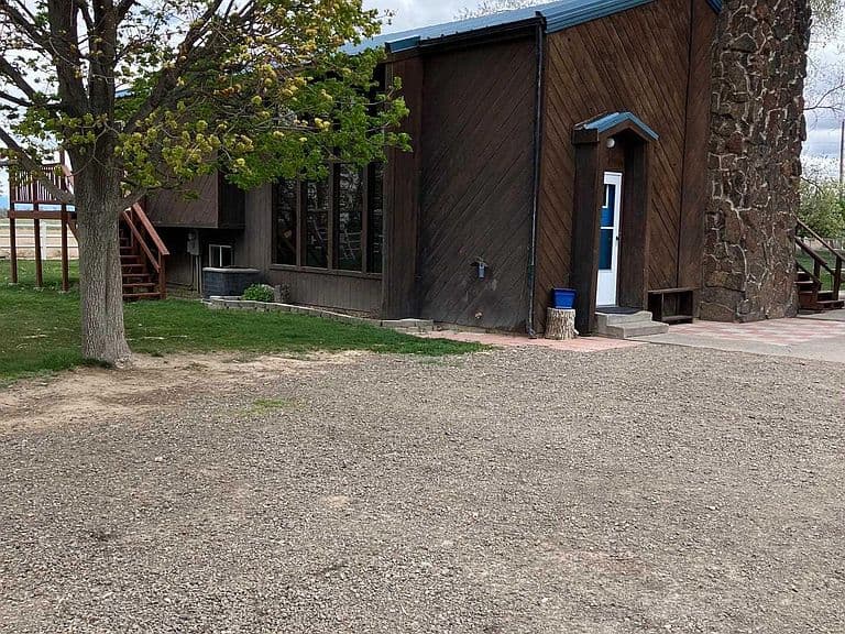 1531 Briarwood Ln photo 1