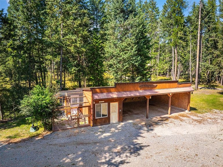 4960 Whitefish Stage Rd photo 3