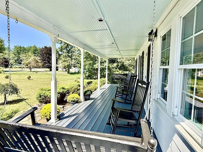 110 Goodell Avenue photo 3