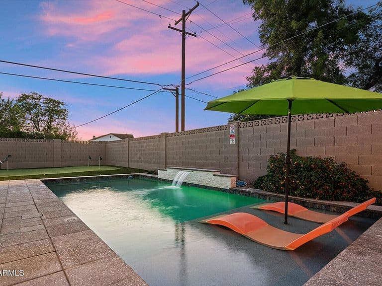 3802 E PICCADILLY Road photo 4