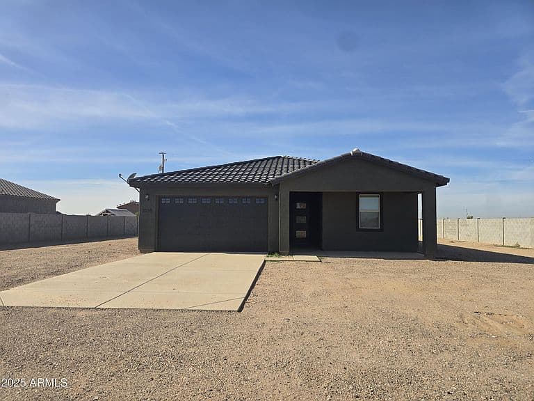 3730 N COCOPA Drive photo 1