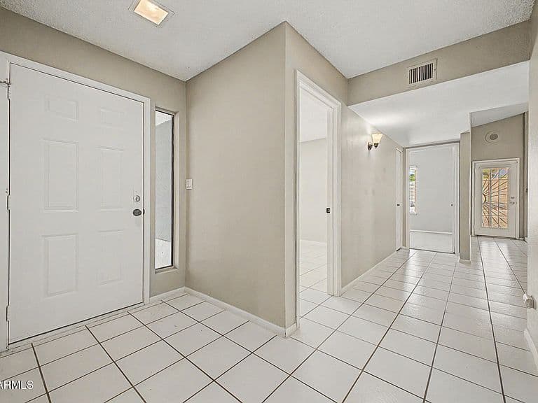 6850 E KATHLEEN Road photo 3