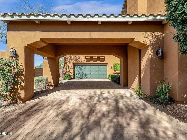5228 E BARWICK Drive photo 5