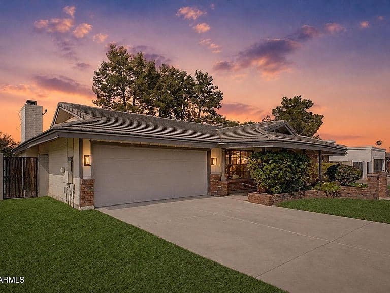2260 E JASMINE Street photo 2