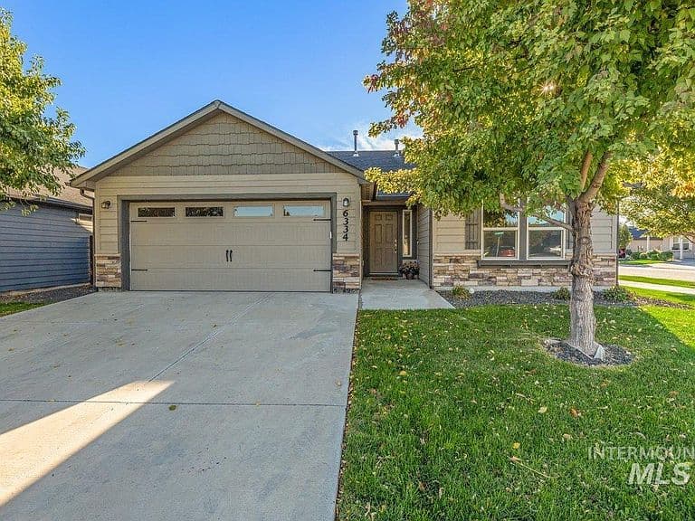 6334 S Kelso Way photo 1