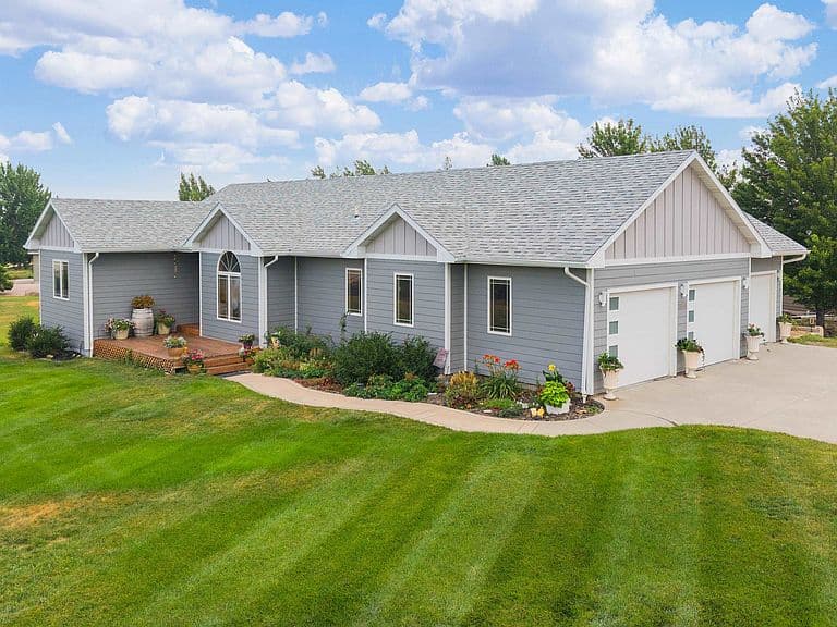 2358 Wildhorse Dr photo 1