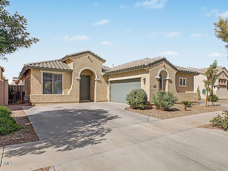 21044 E DUNCAN Street photo 4