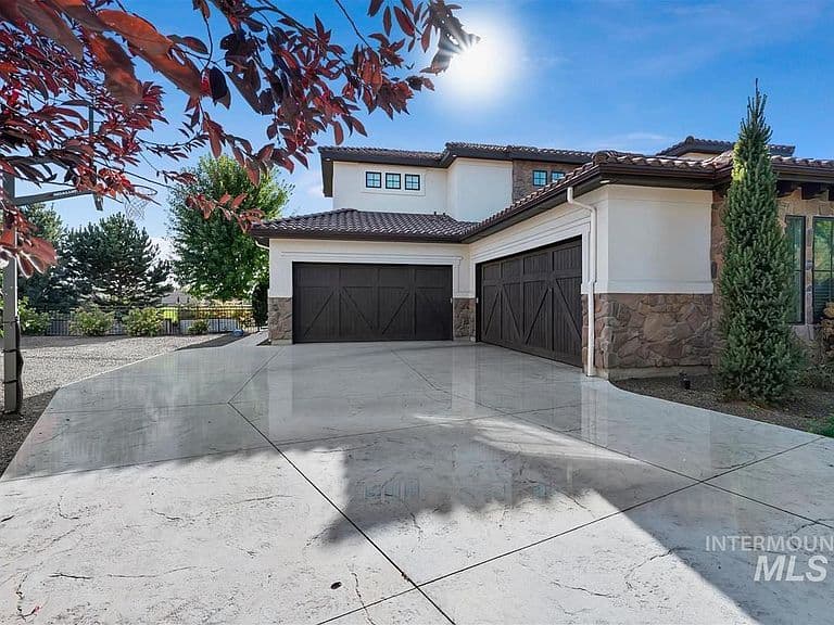 1657 N Iron Bello Pl photo 2
