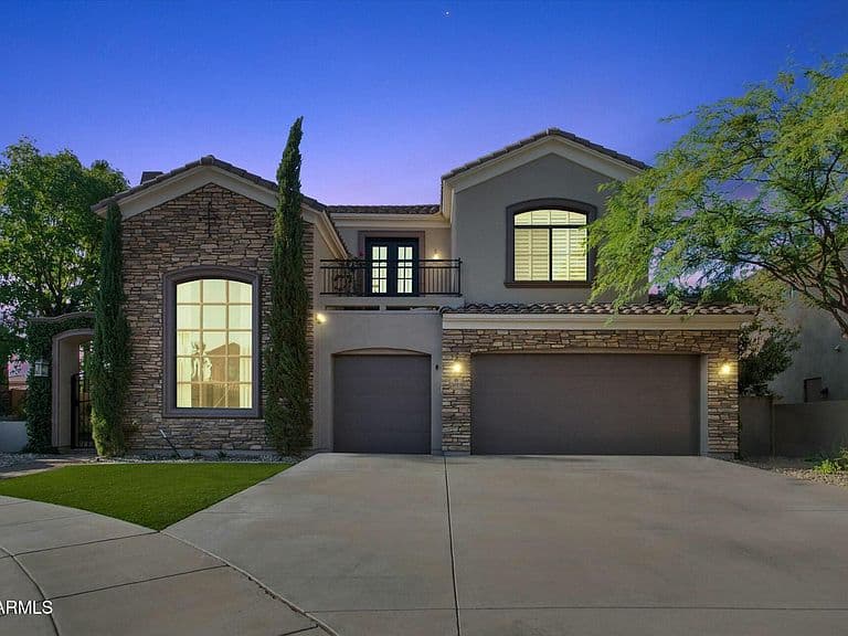 5019 E Lucia Drive photo 3