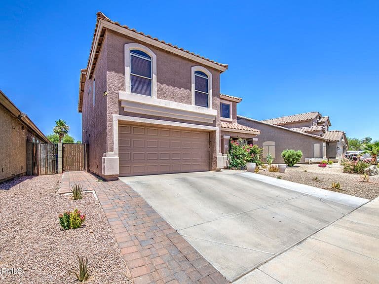43822 W BAKER Drive photo 2