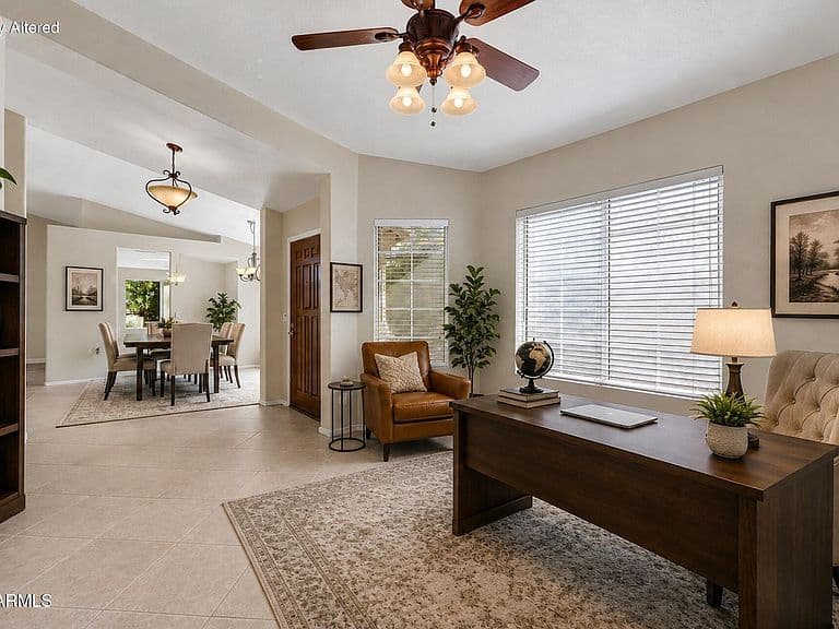 10722 W IRMA Lane photo 2