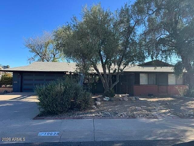 10628 W EL RANCHO Drive photo 1