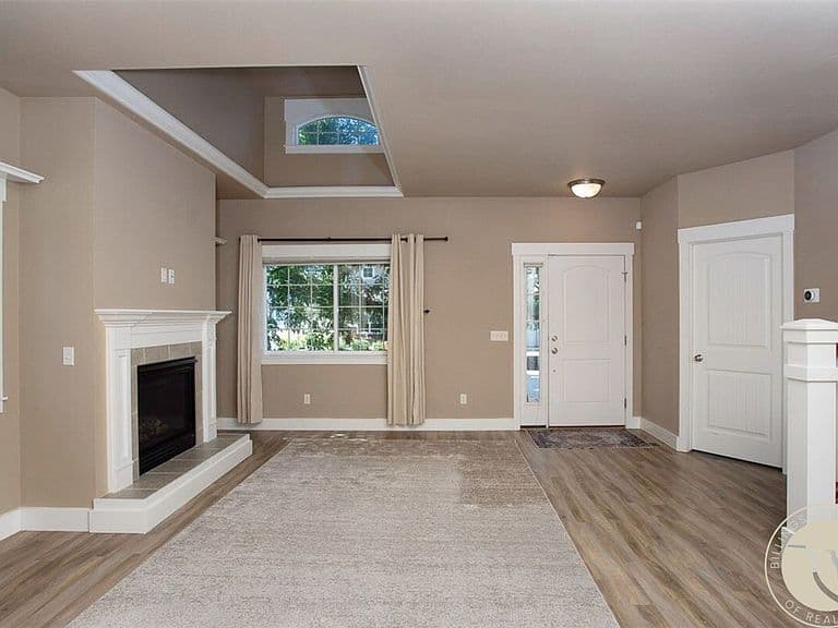 1643 Stony Meadow Ln photo 4