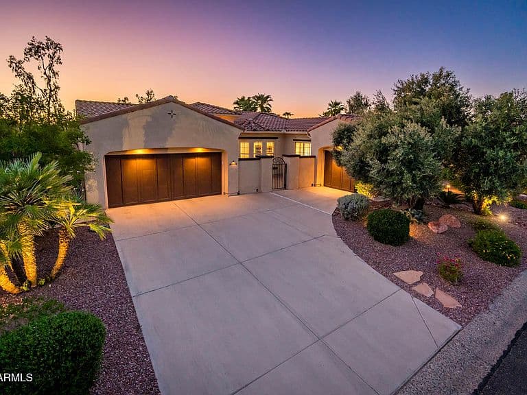 23114 N GAVIOTA Drive photo 1