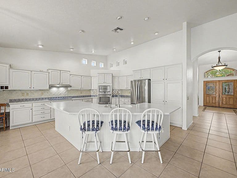 9919 E CRYSTAL Drive photo 4