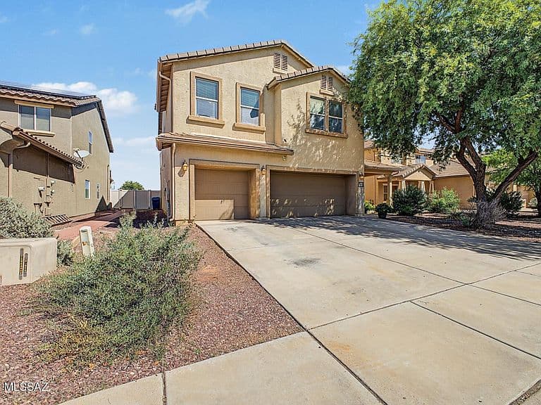 21164 E Patriot Ln photo 2
