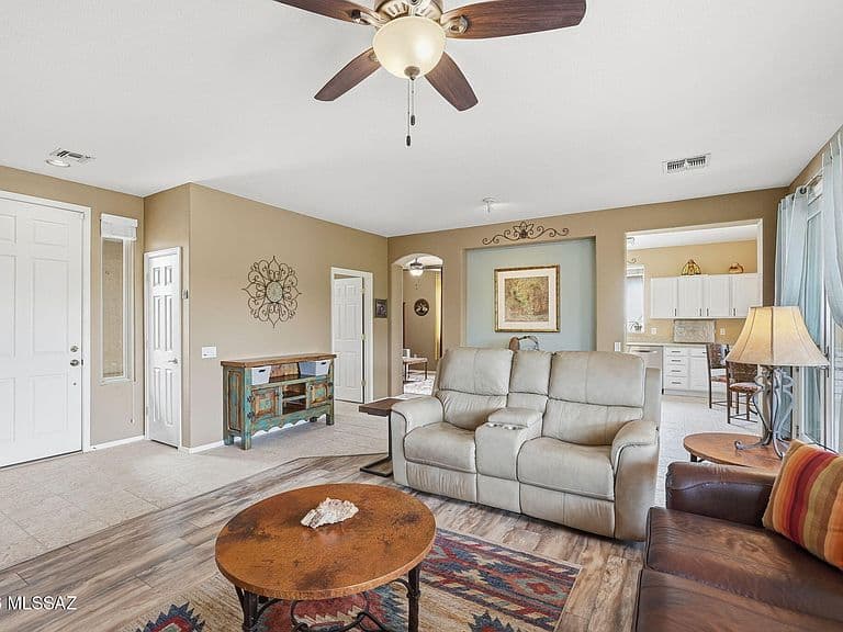 9314 N Desert Mist Ln photo 3