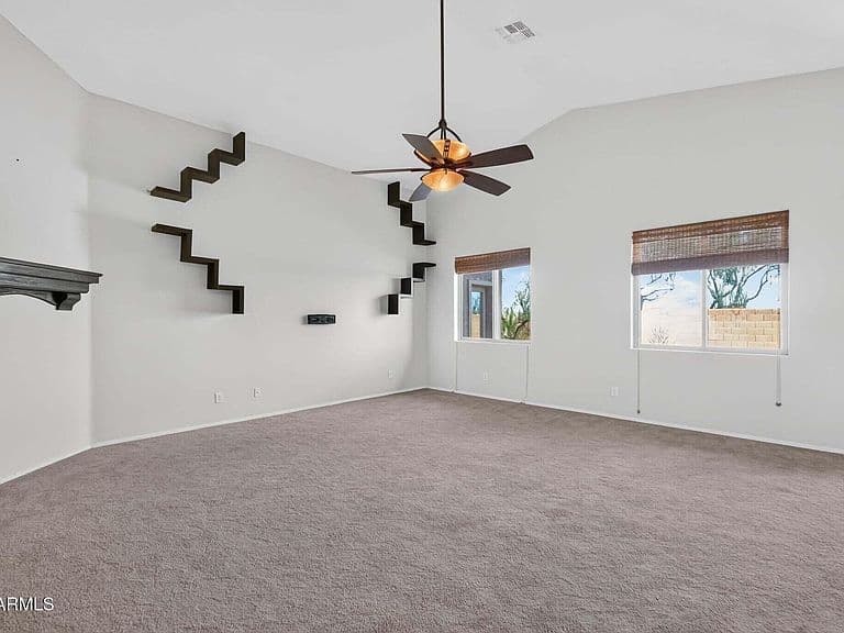 1518 E FONTANA Drive photo 4