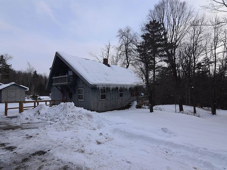 26 Mountain View Road photo 1