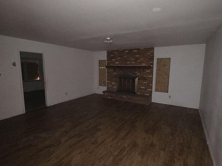 3855 W GREENWAY Road photo 3