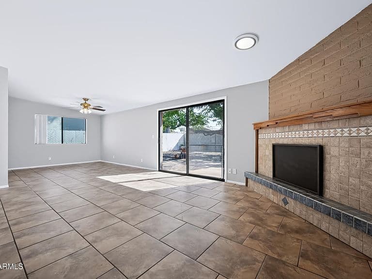 1632 ANDREA Drive photo 2