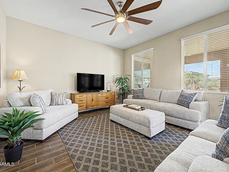 43874 W BAILEY Drive photo 3