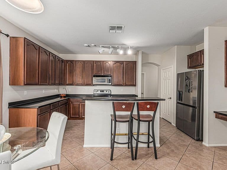 20535 N SANTA CRUZ Drive photo 5