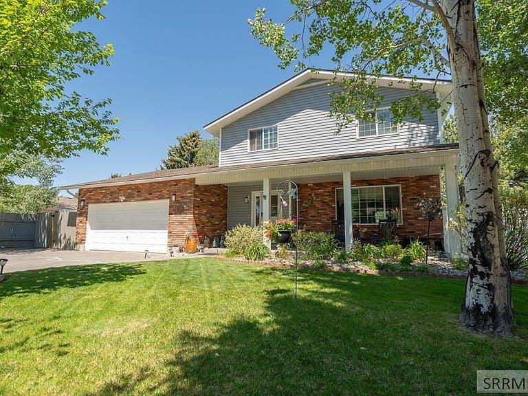 1263 Londonderry Ave photo 4