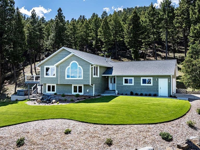 16 Evergreen Ct photo 1