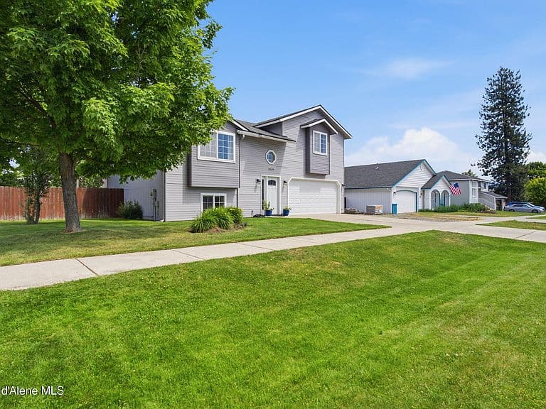 1019 W Starling Ave photo 5