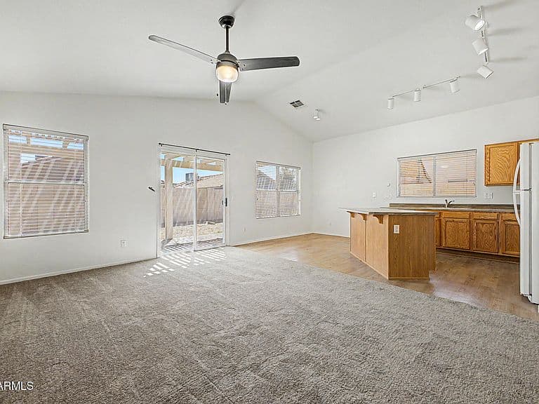 3039 W MATTHEW Drive photo 3