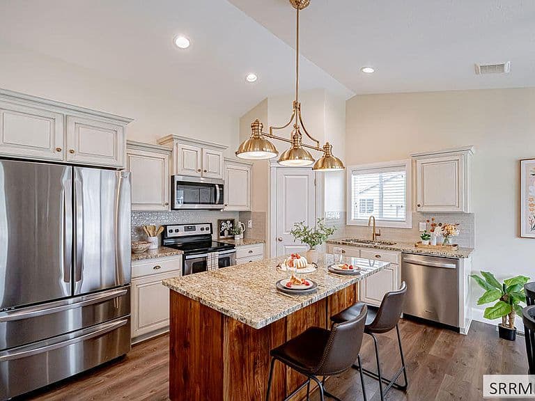 3002 N Golden Rod Dr photo 3