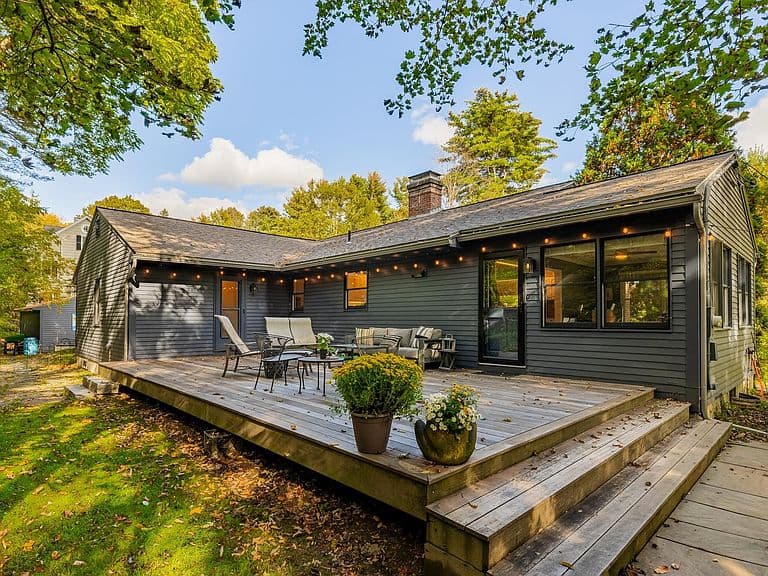 15 Currier Place photo 5
