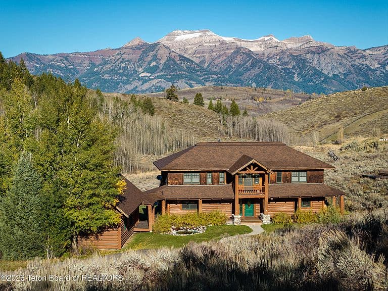 515 Saddle Butte Way photo 1
