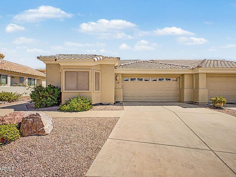 5830 E MCKELLIPS Road #20 photo 1
