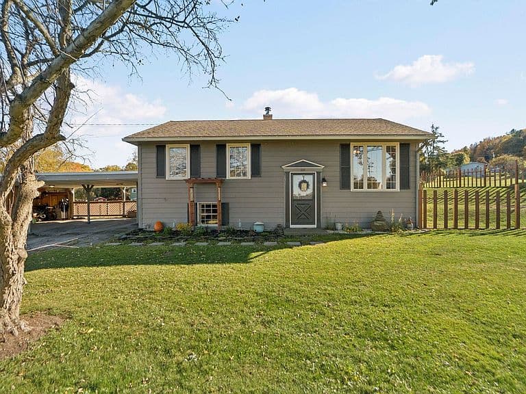 314 Prospect Street photo 1