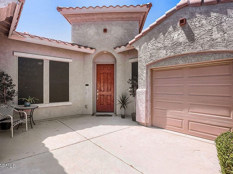 16129 W Glenrosa Avenue photo 2